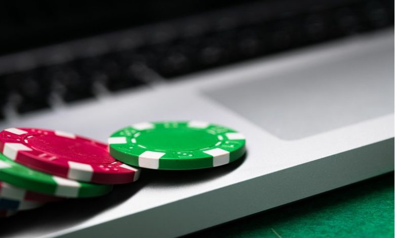 İrlandalı twitch sensation fintan eli i̇kinci scoop ünvanını ve 232. 000 dolar'ı kazandı 1 irlandali-twitch-sensation-fintan-eli-ikinci-scoop-unvanini-ve-232.000-dolar'i-kazandi